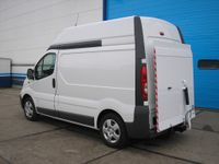 furgon opel puerta elevadora